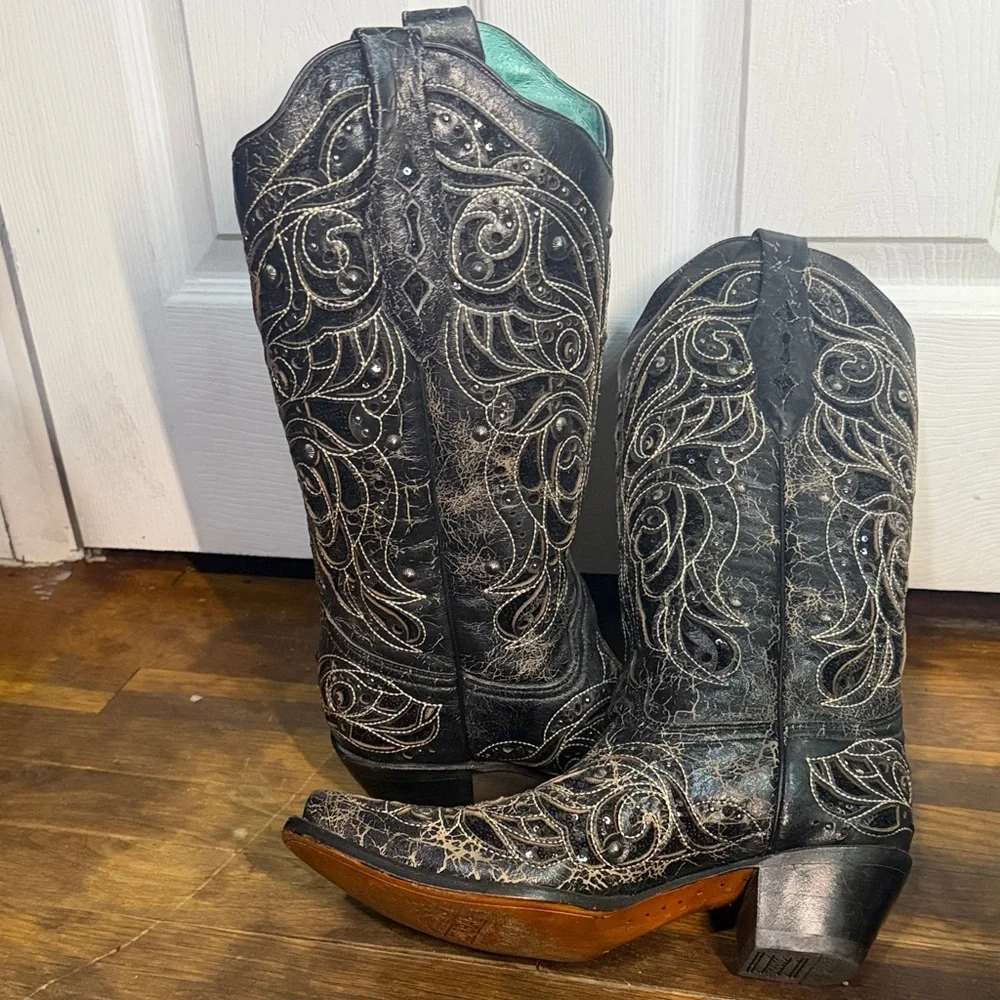 Women’s Corral Boots Size 10 - Picture 6 of 8